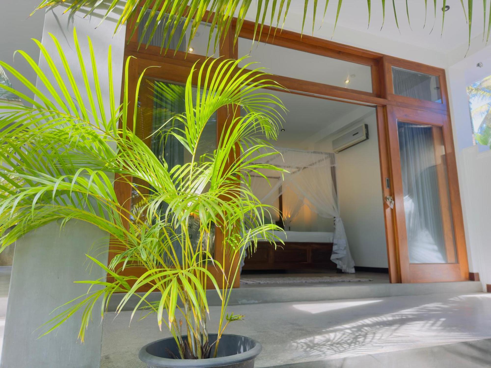 Hotel New Ocean Breeze Madiha Matara Exterior foto